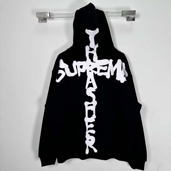 ブランドパーカー側面デザイン